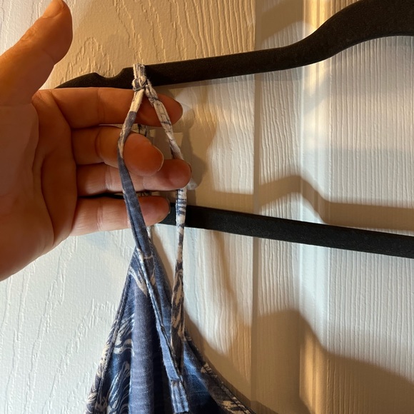 Old Navy XL Blue Floral Dress with adjustable straps - Picture 10 of 12